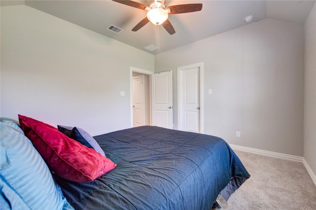 203 Lily Lane, Rosharon, TX 77583