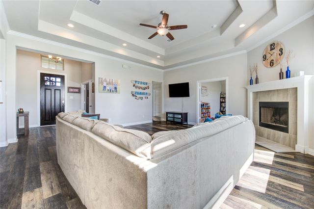 203 Lily Lane, Rosharon, TX 77583