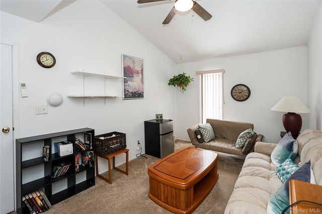 55 Kristin Lane, Hauppauge, NY 11788