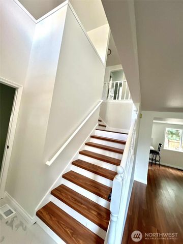 10900 SE 219th Place, Kent, WA 98031