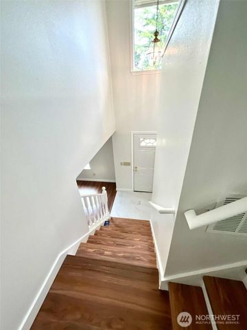 10900 SE 219th Place, Kent, WA 98031