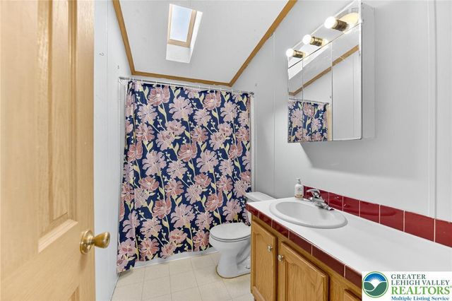 92 Sam Brooke Circle, East Penn Twp, PA 18235