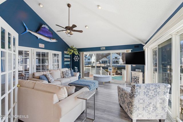 68 Moorage Avenue, Bayville, NJ 08721