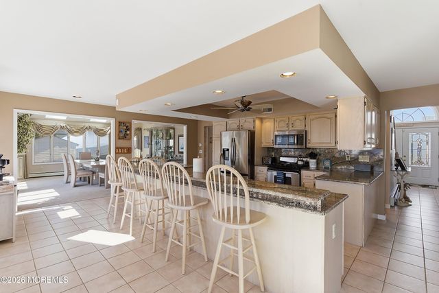 68 Moorage Avenue, Bayville, NJ 08721