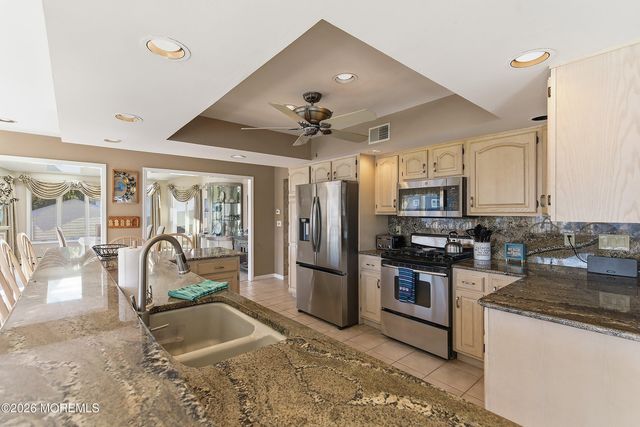 68 Moorage Avenue, Bayville, NJ 08721