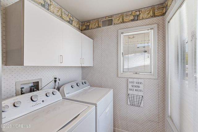 68 Moorage Avenue, Bayville, NJ 08721