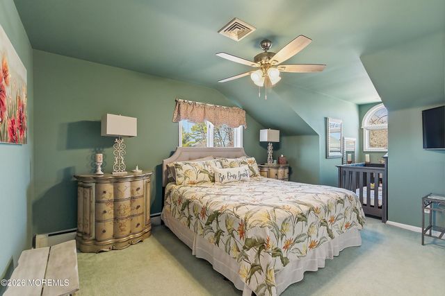 68 Moorage Avenue, Bayville, NJ 08721