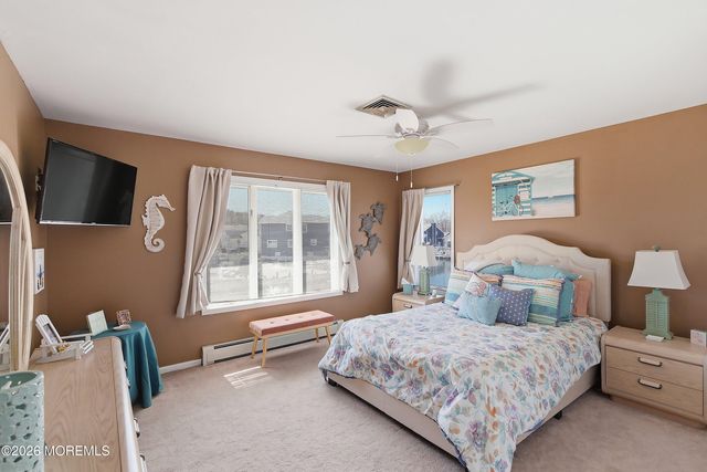 68 Moorage Avenue, Bayville, NJ 08721