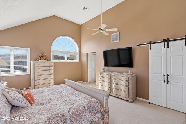 68 Moorage Avenue, Bayville, NJ 08721