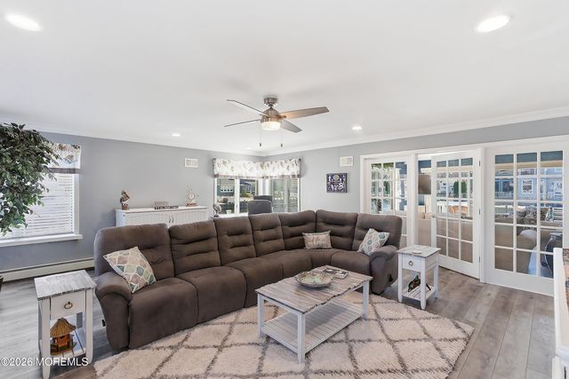 68 Moorage Avenue, Bayville, NJ 08721