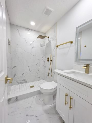 1715 W ATKINSON STREET, Tampa, FL 33604