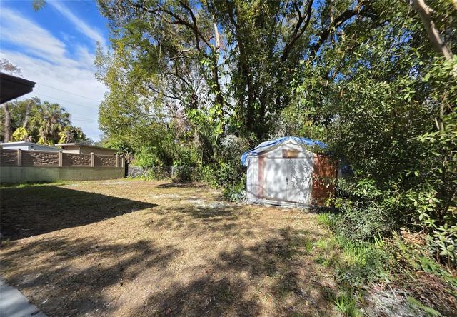 1715 W ATKINSON STREET, Tampa, FL 33604