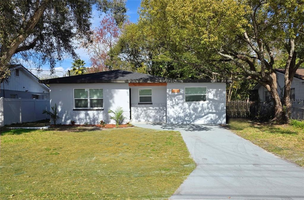 1715 W ATKINSON STREET, Tampa, FL 33604