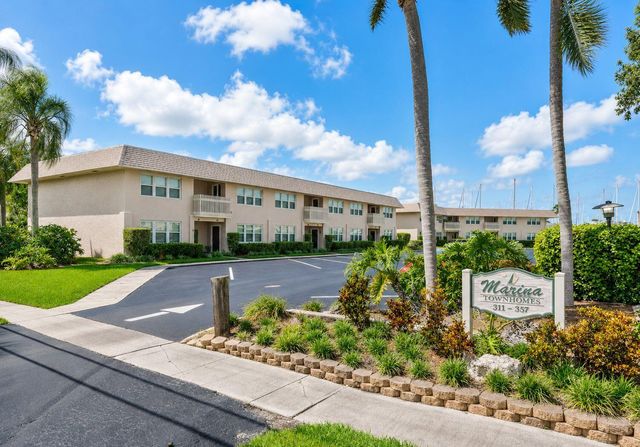 329 Gulfstream Road, Dania Beach, FL 33004