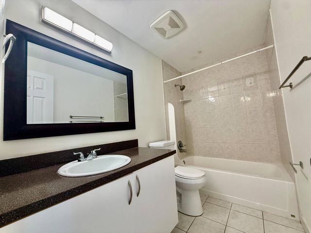 329 Gulfstream Road, Dania Beach, FL 33004