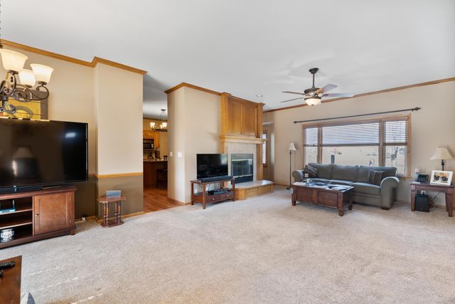 10402 W Westport St, Wichita, KS 67212