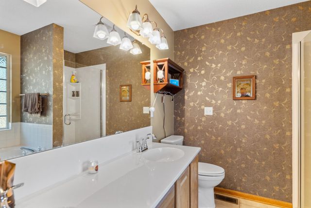 10402 W Westport St, Wichita, KS 67212