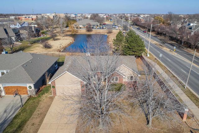 10402 W Westport St, Wichita, KS 67212