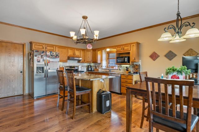 10402 W Westport St, Wichita, KS 67212