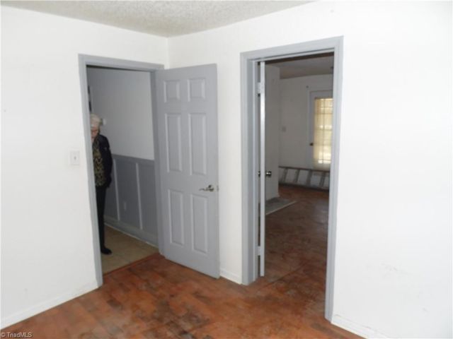 1211 Old Highway 21, State Road, NC 28676