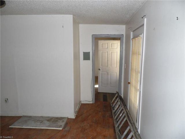 1211 Old Highway 21, State Road, NC 28676