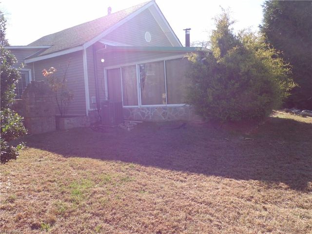 1211 Old Highway 21, State Road, NC 28676