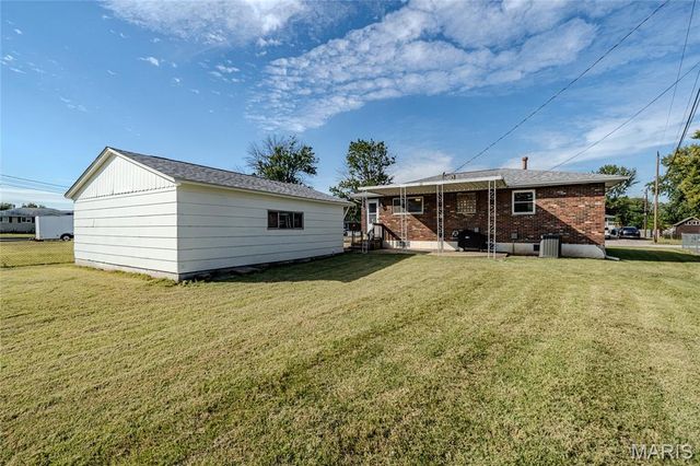 1 Violet Avenue, Granite City, IL 62040