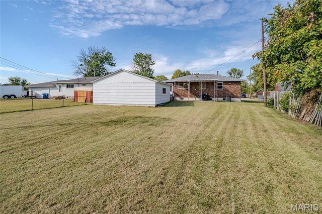 1 Violet Avenue, Granite City, IL 62040