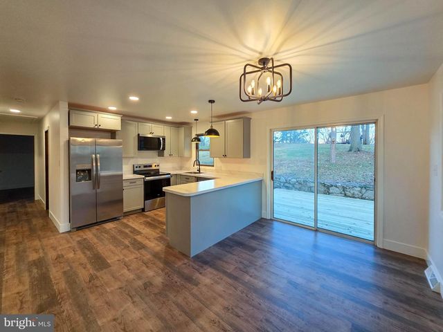 1700 MCDOWELL ROAD, Greencastle, PA 17225