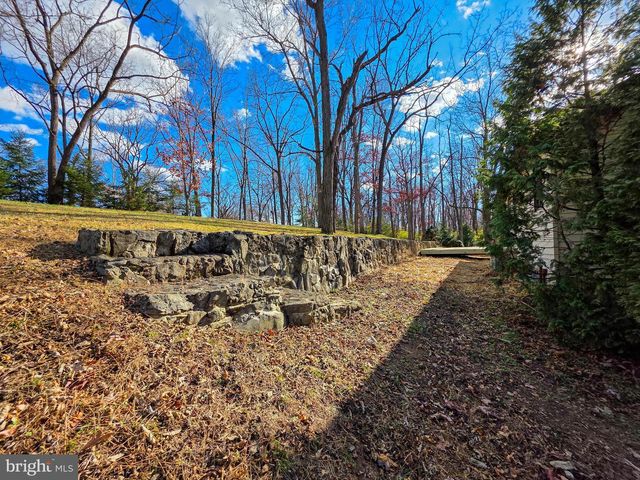 1700 MCDOWELL ROAD, Greencastle, PA 17225