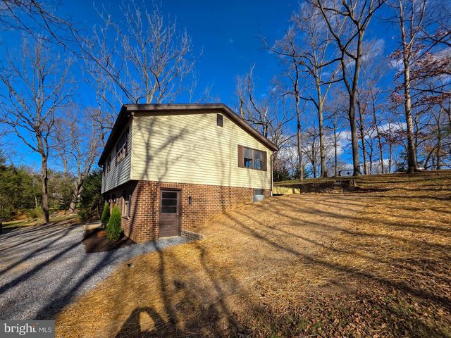 1700 MCDOWELL ROAD, Greencastle, PA 17225