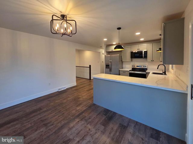 1700 MCDOWELL ROAD, Greencastle, PA 17225