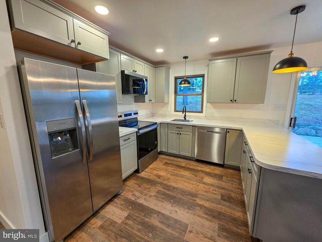 1700 MCDOWELL ROAD, Greencastle, PA 17225