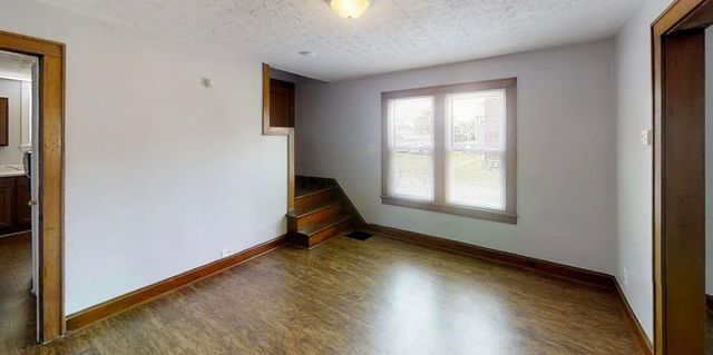 1315 E 18th Avenue, Columbus, OH 43211