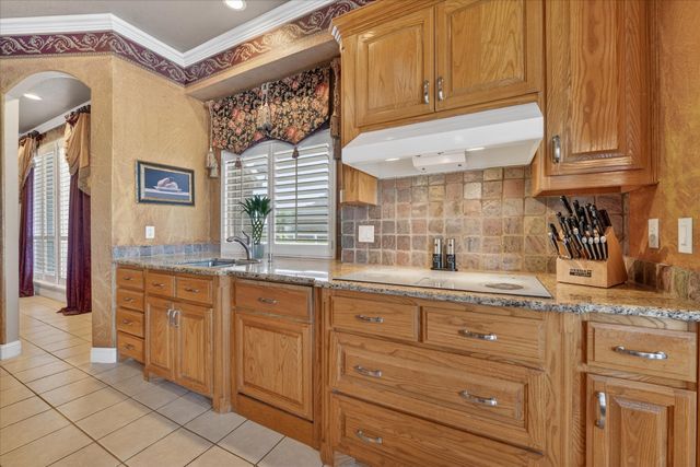 1812 Willow Springs Court, Haslet, TX 76052