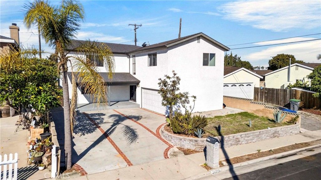 24213 Seagrove, Carson, CA 90745 — exterior