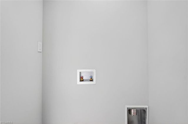 3562 Cherry Lane, Greensboro, NC 27405