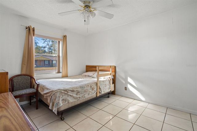 5921 YORKSHIRE ROAD, Tampa, FL 33634