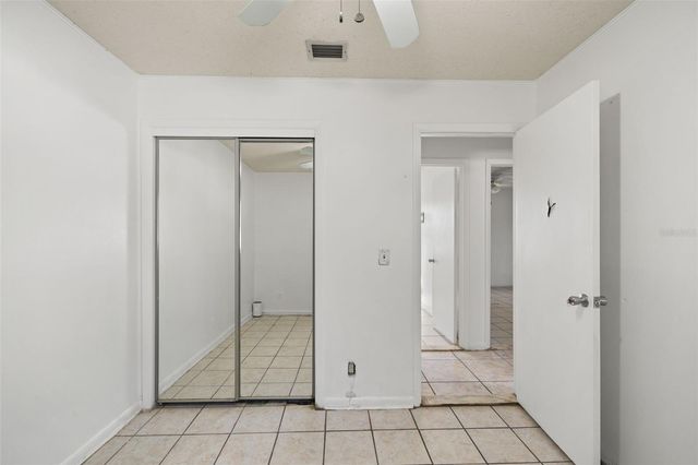 5921 YORKSHIRE ROAD, Tampa, FL 33634