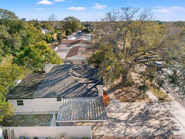 5921 YORKSHIRE ROAD, Tampa, FL 33634