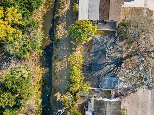 5921 YORKSHIRE ROAD, Tampa, FL 33634