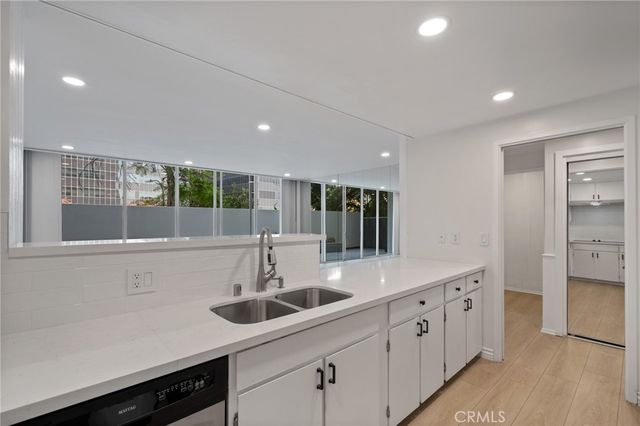 2160 Century Park East 110, Los Angeles, CA 90067