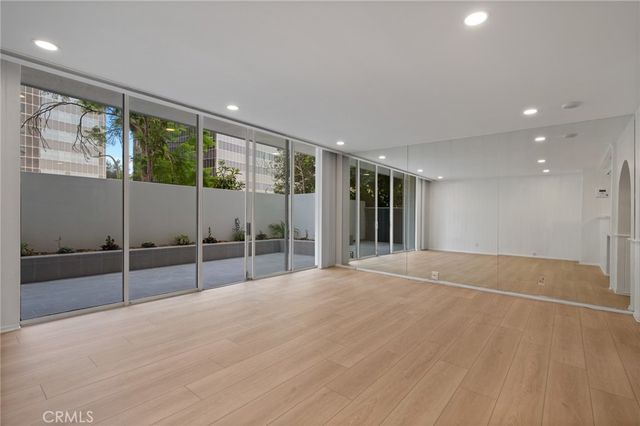 2160 Century Park East 110, Los Angeles, CA 90067