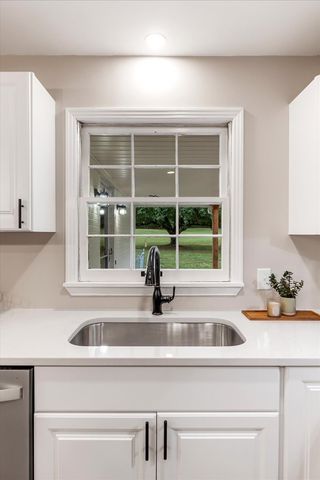 315 Little Creek Rd, Pleasant Shade, TN 37145