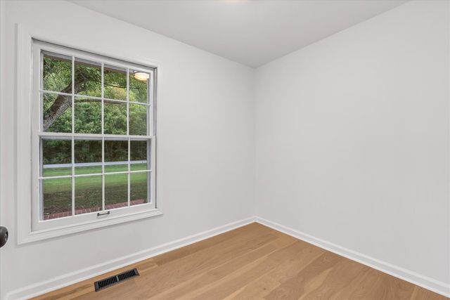 315 Little Creek Rd, Pleasant Shade, TN 37145