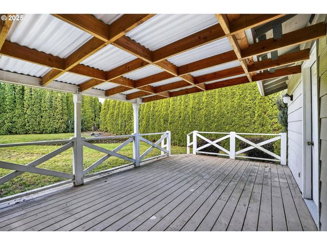 1427 Se Wendy Ave, Gresham, OR 97080