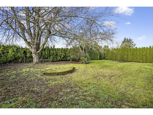 1427 Se Wendy Ave, Gresham, OR 97080