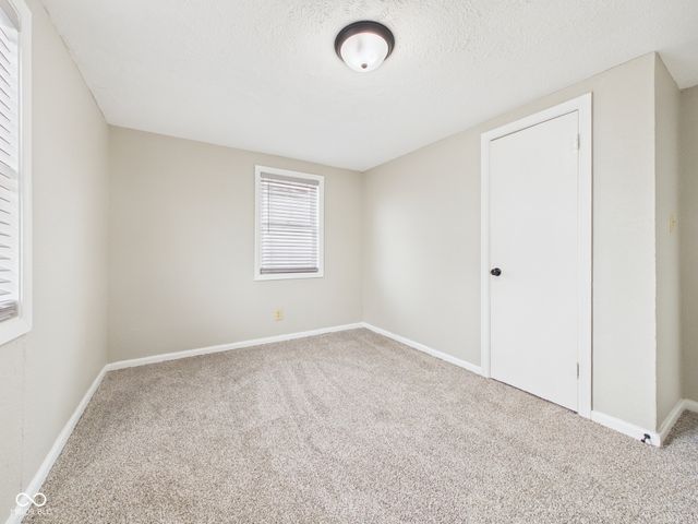 1005 E Jackson Street, Muncie, IN 47305