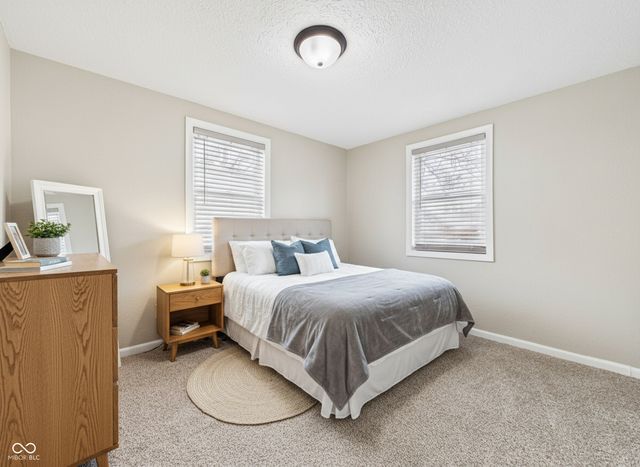 1005 E Jackson Street, Muncie, IN 47305