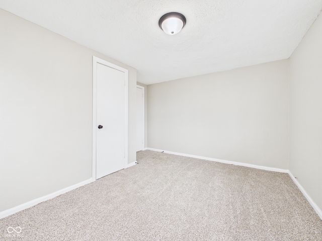 1005 E Jackson Street, Muncie, IN 47305